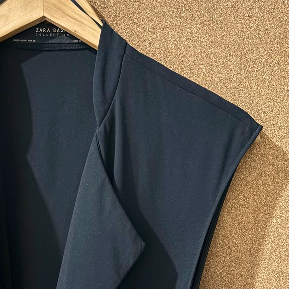 Zara Basics Sleeveless, Tie-belt, Long Open Blazer - Picture 2 of 4